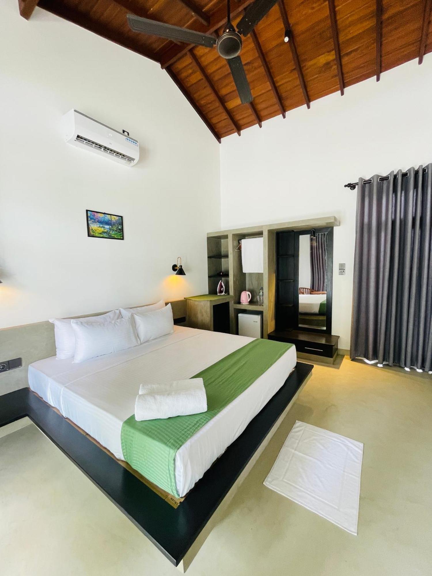 Thara Inn Villa Dikwella Bagian luar foto