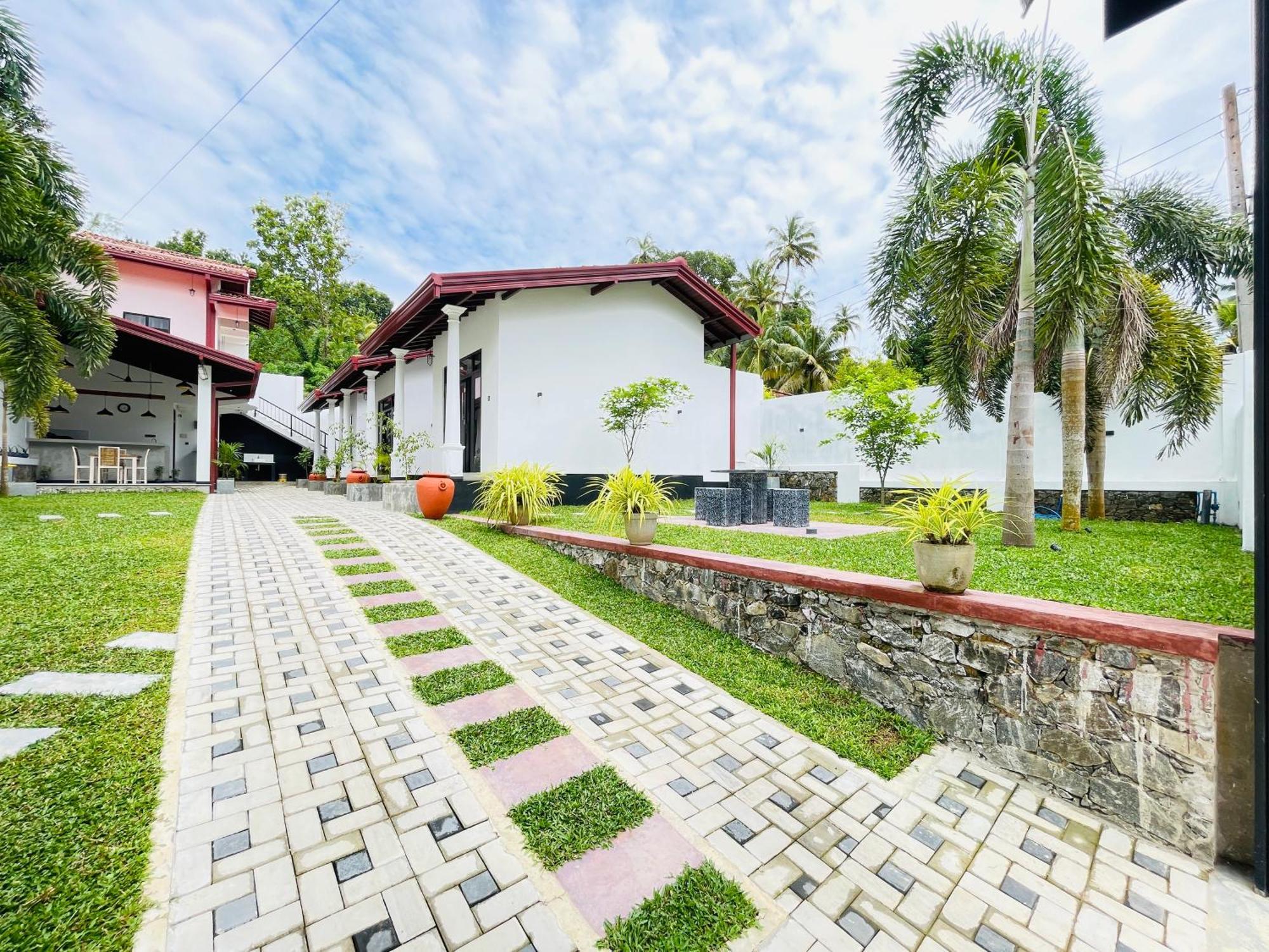 Thara Inn Villa Dikwella Bagian luar foto
