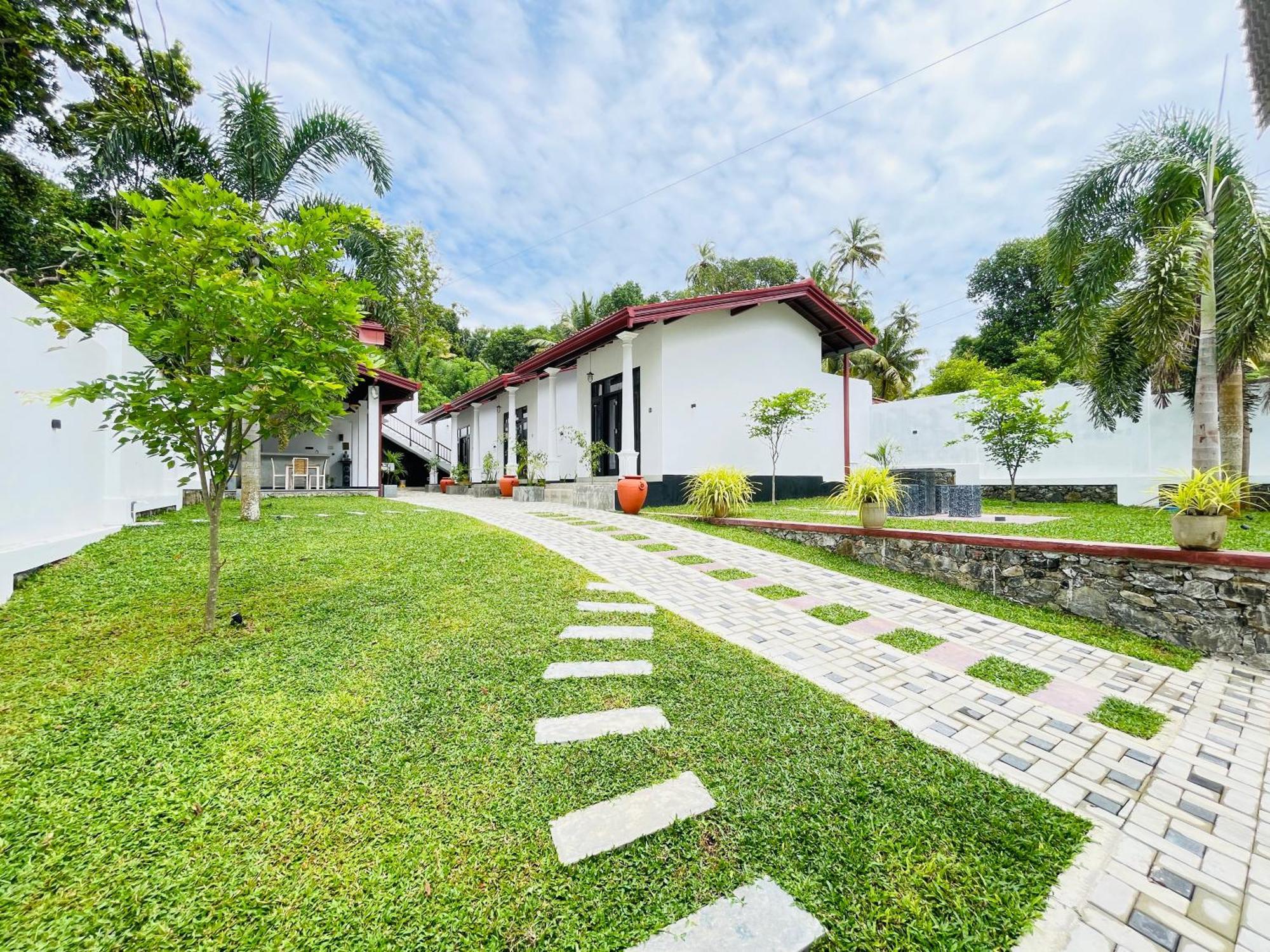 Thara Inn Villa Dikwella Bagian luar foto